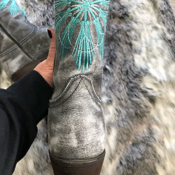 Eight Second Angel brand boots, size 7-1/2.  Excellent condition w/ box - Picture 6 of 14